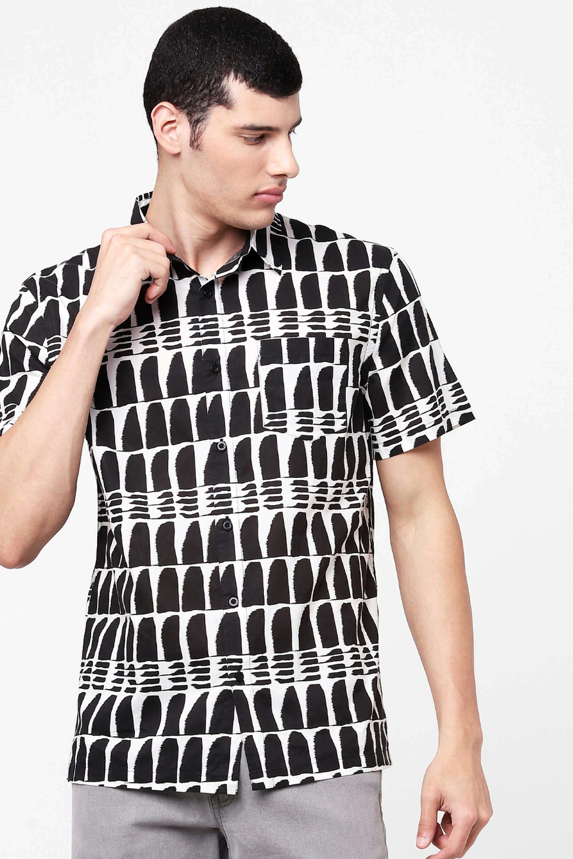 Light-Wash-Cotton-Regular-Fit-Men-s-Jeans