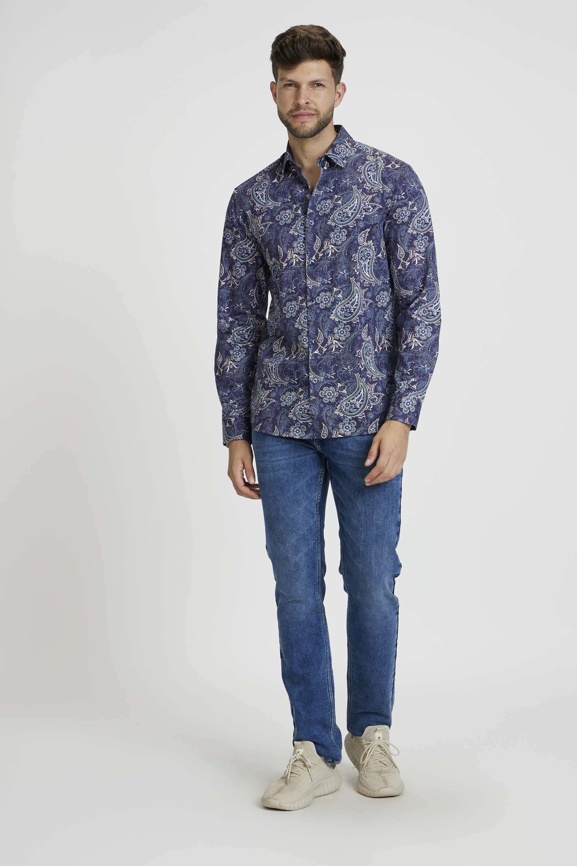 Light-Wash-Cotton-Regular-Fit-Men-s-Jeans