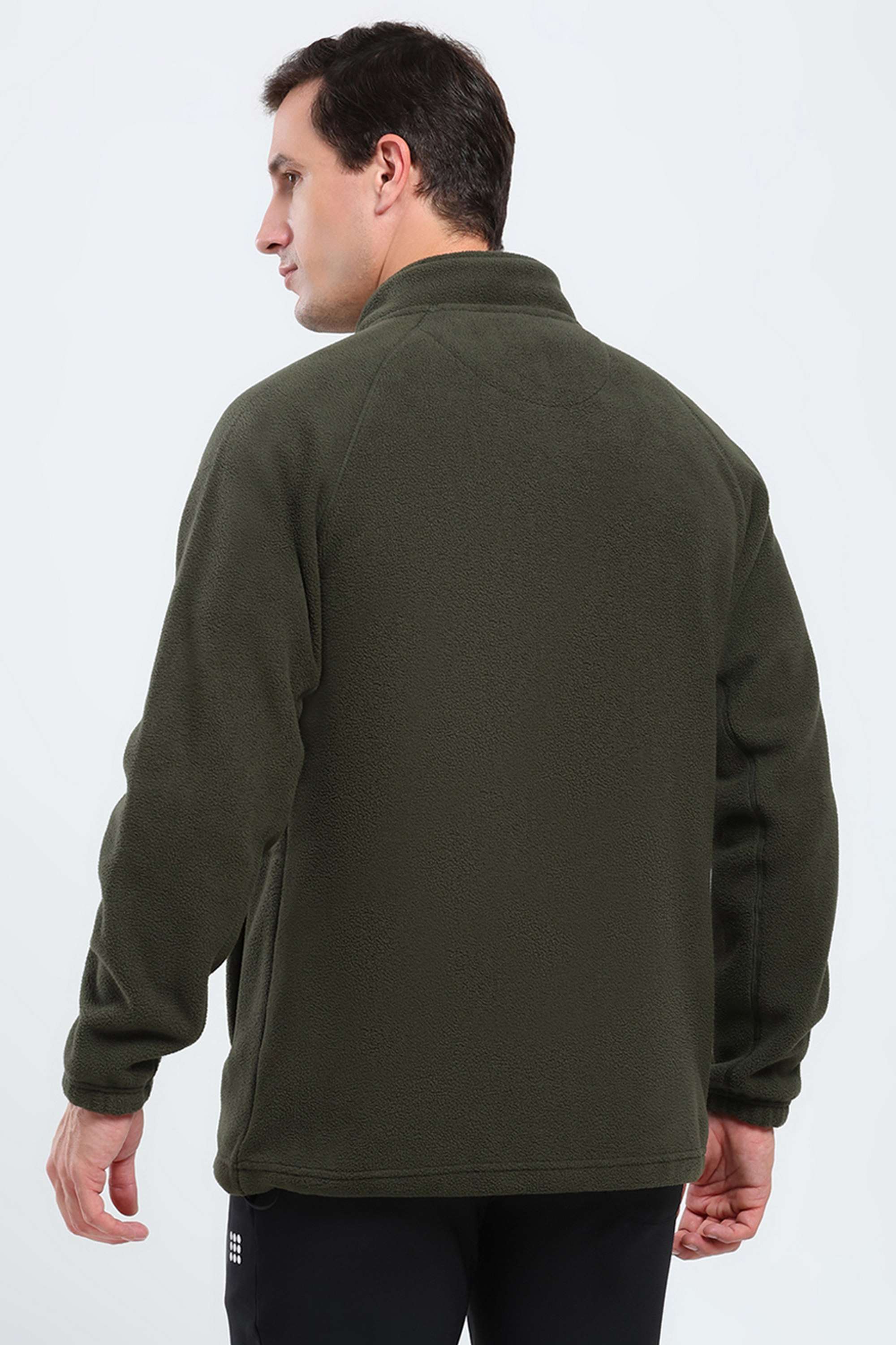 Solid-Cotton-Regular-Fit-Men-Sweatshirt