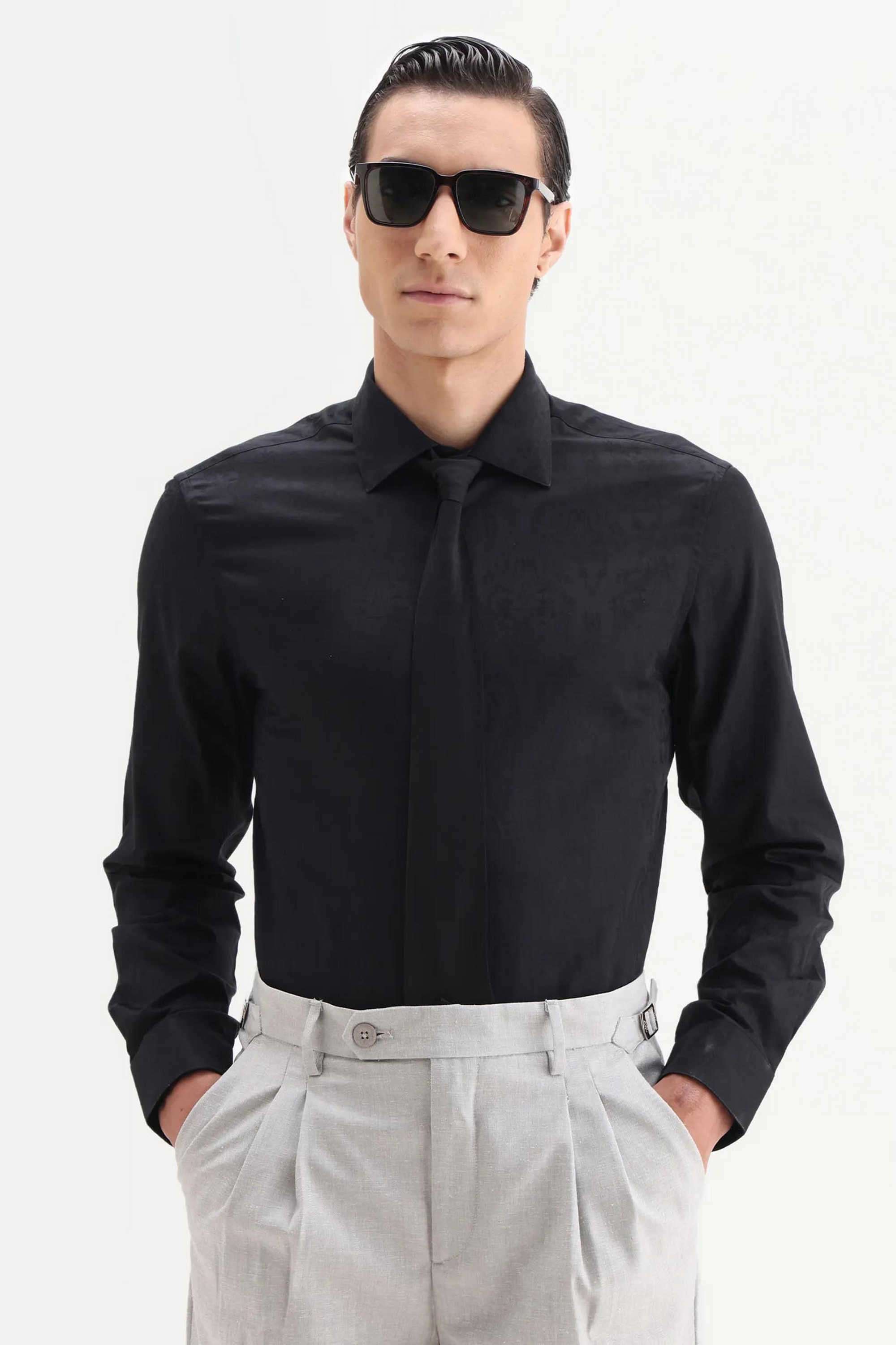 Solid-Cotton-Regular-Fit-Men-s-Casual-Shirt