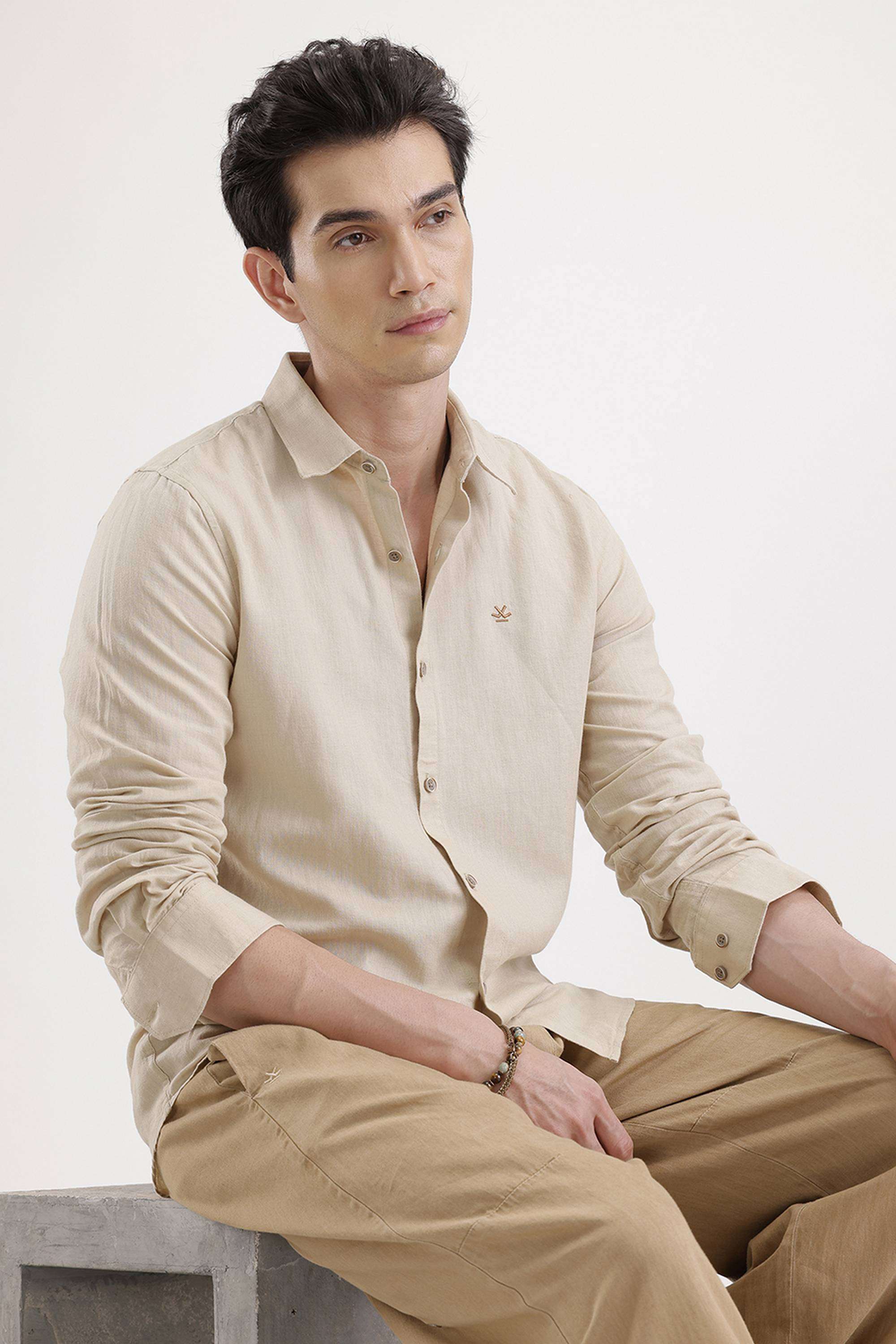 Solid-Cotton-Regular-Fit-Men-s-Shirt