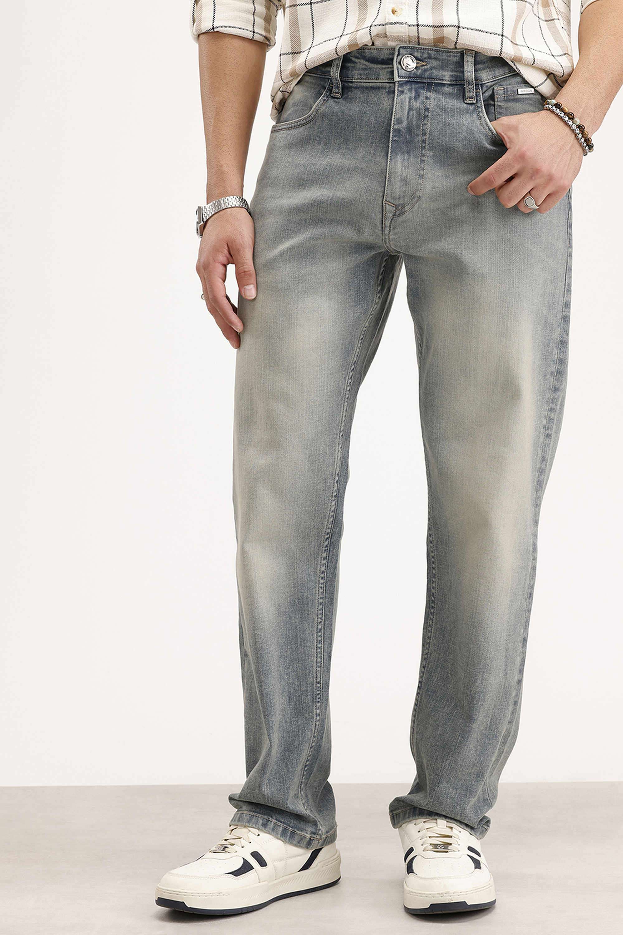Light-Wash-Cotton-Regular-Fit-Men-s-Jeans