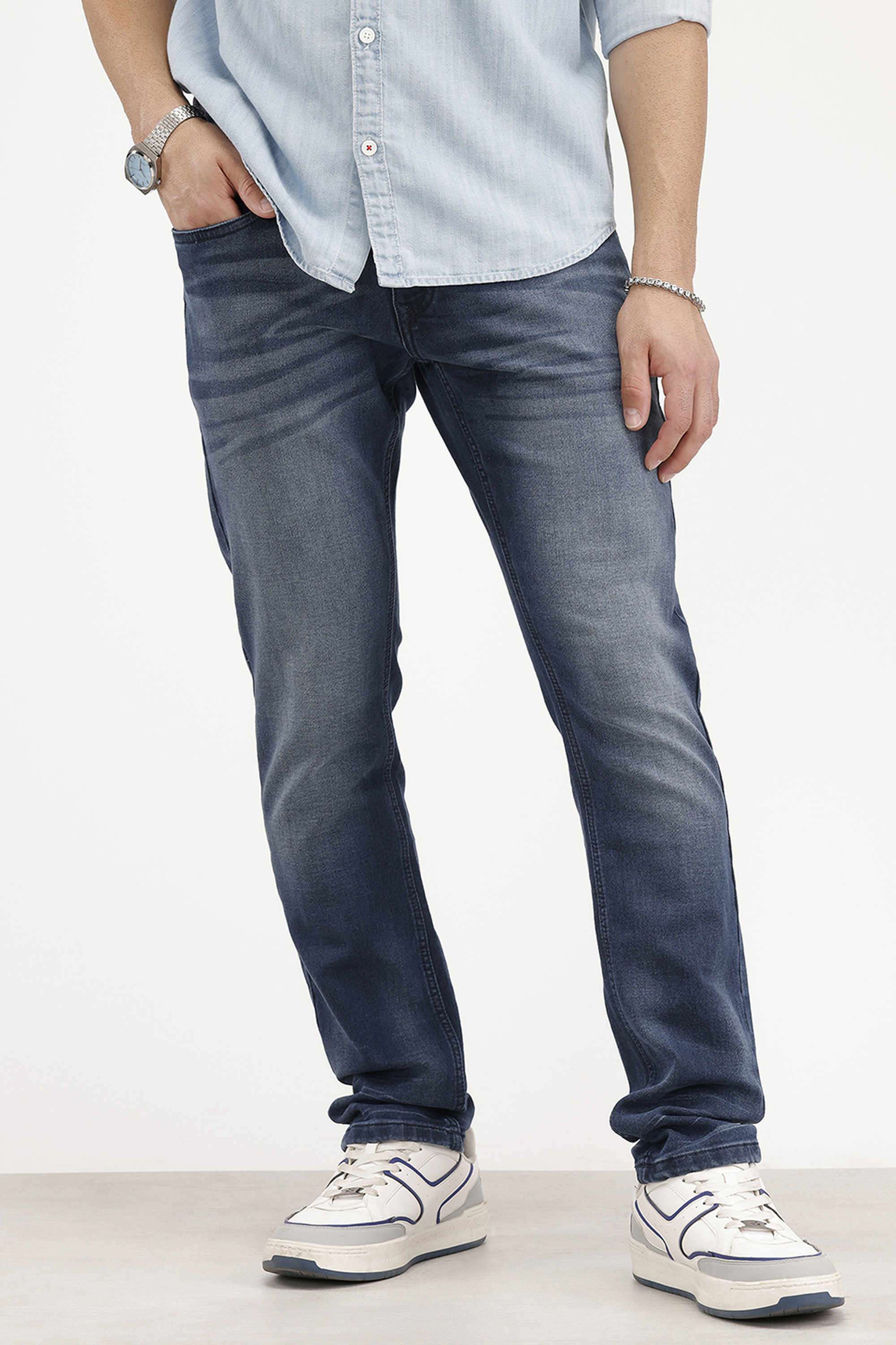 Light-Wash-Cotton-Regular-Fit-Men-s-Jeans