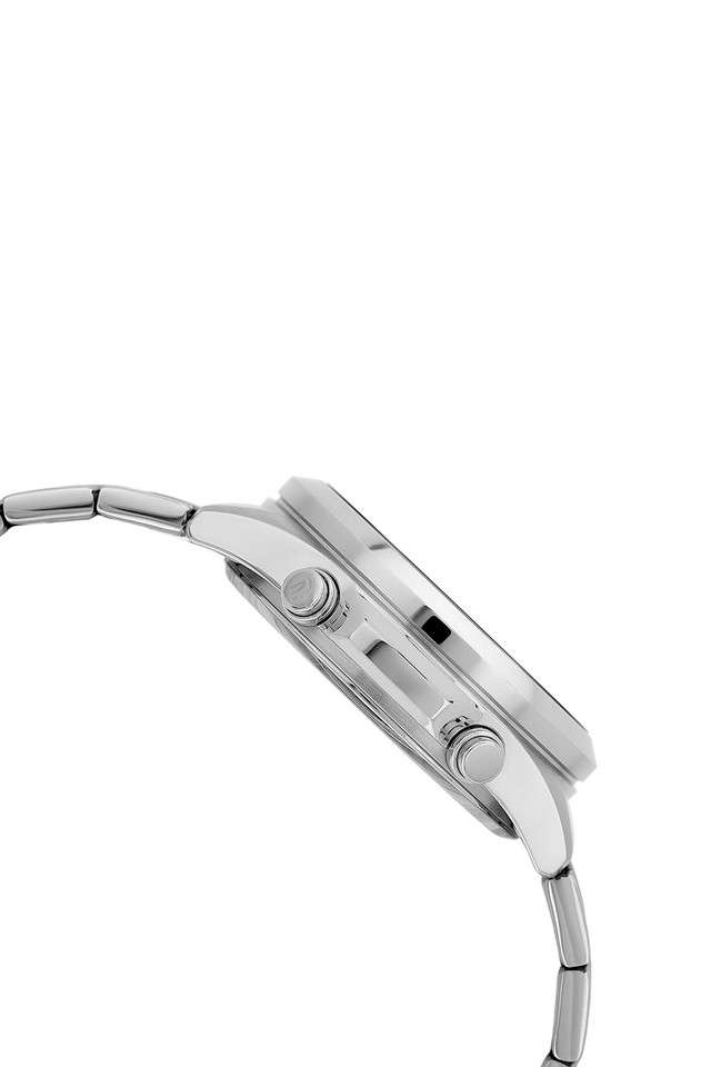 Buy Casio NoColour Edifice 49.5x45.5x13.7 mm Green Dial Stainless