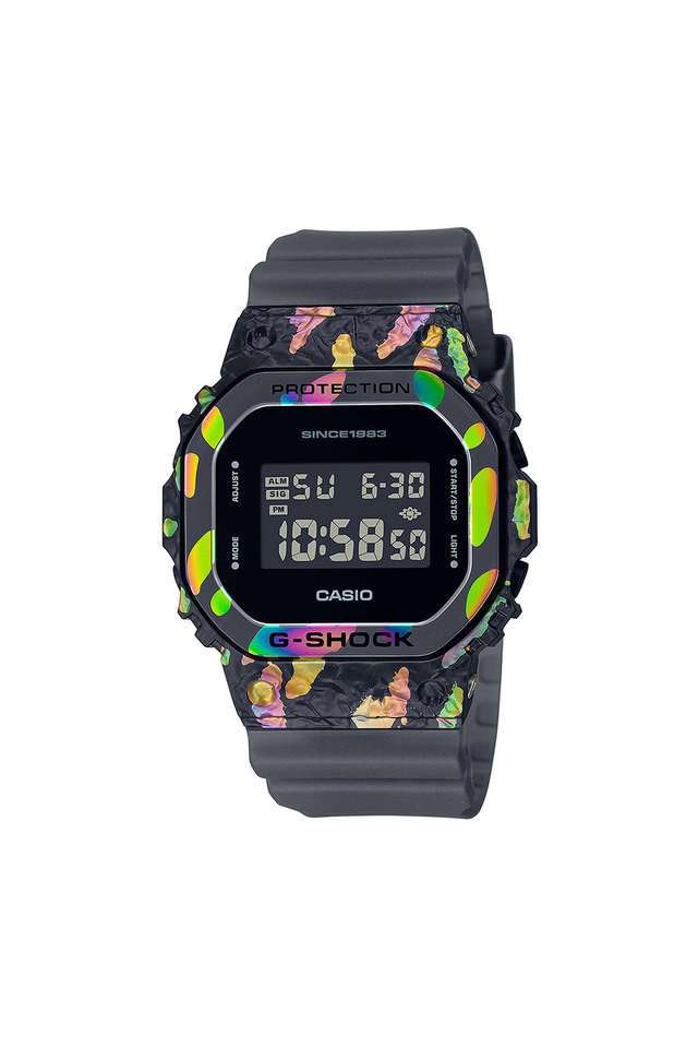 G-Shock-49.6-x-43.2-x-12.9-mm-Black-Dial-Resin-Digital-Watch-for-Men---G1348