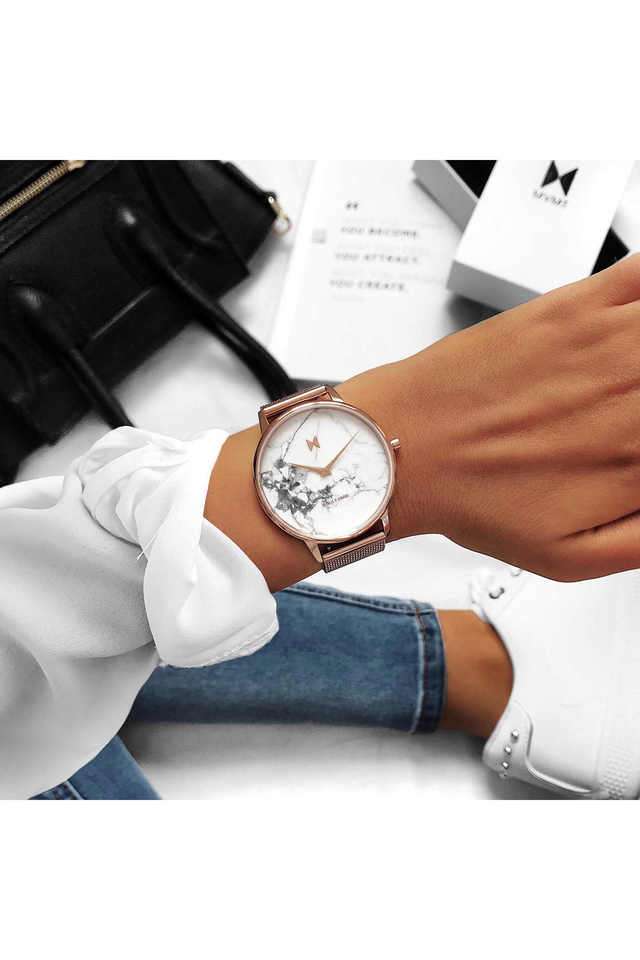 Boulevard-White-Dial-Stainless-Steel-Analog-Watch-for-Women---D-MB01-RGMA