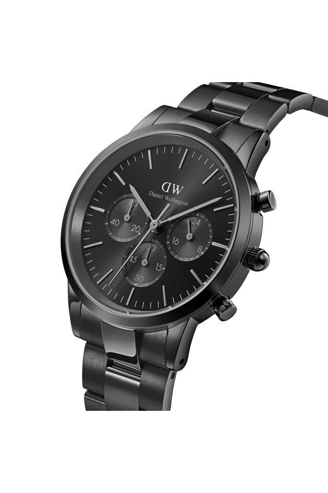 Iconic-Link-B-42-mm-Black-Dial-Stainless-Steel-Analogue-Watch-for-Men