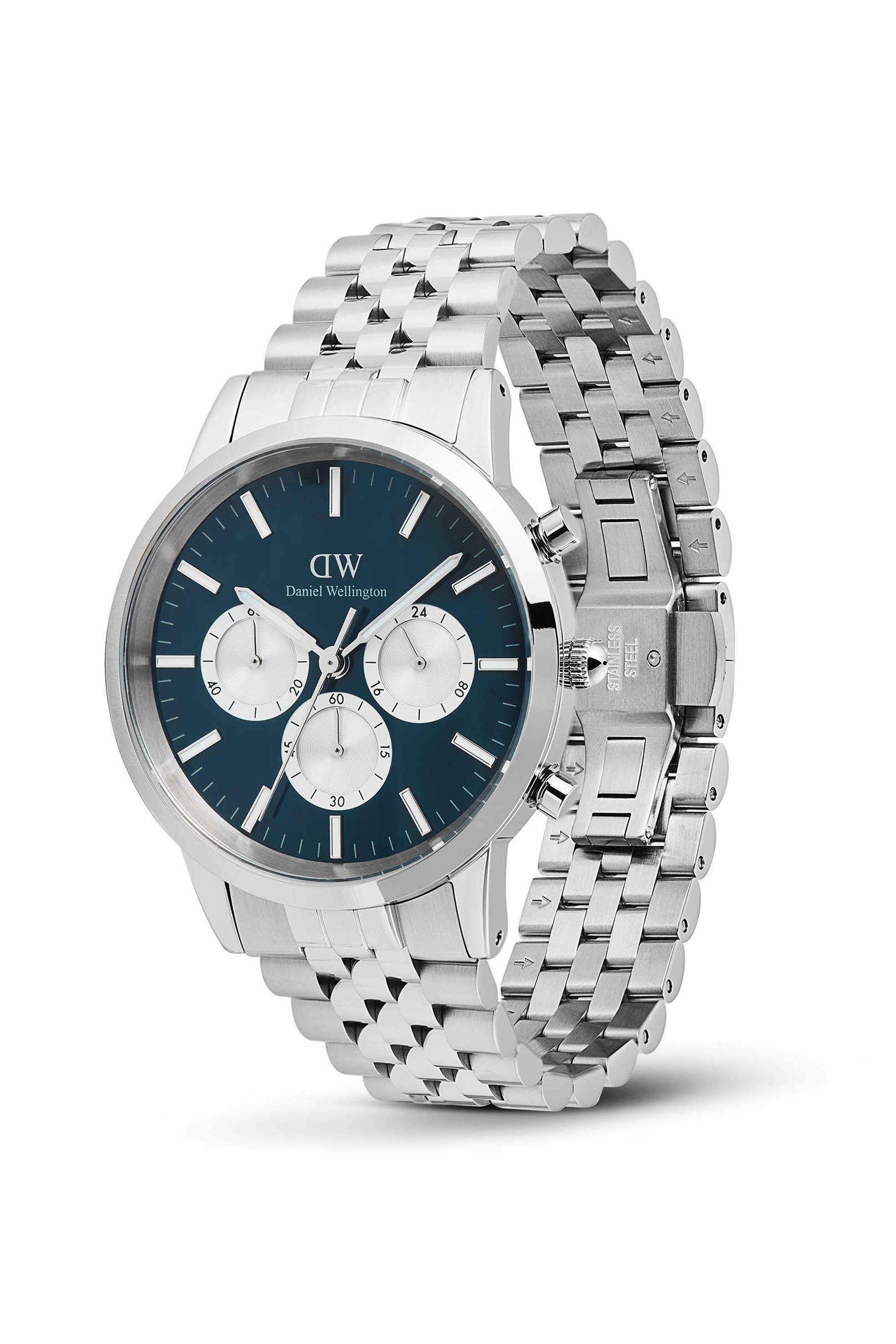 Iconic-Men-s-42-mm-Chronograph-Japanese-Quartz-Watch-Arctic-Blue-Dial-with-Silver-Stainless-Steel-Strap-(DW00100874K)