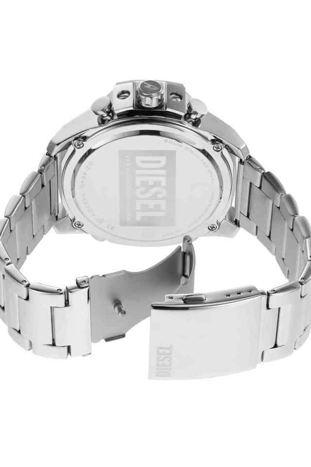 Mega-Chief-Men-s-51mm-Analog-Digital-Quartz-Watch---Black-Dial-with-Silver-Stainless-Steel-Strap-(DZ4648)