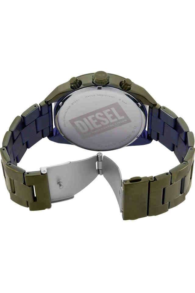 Spiked-49-mm-Silver-Dial-Stainless-Steel-Chronograph-Wrist-Watch-for-Men---DZ4670