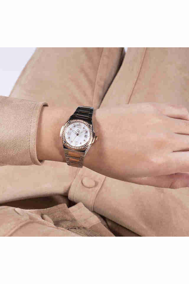 Buy GC White Coussin Shape Mini Women's 30 mm Quartz Analog Watch