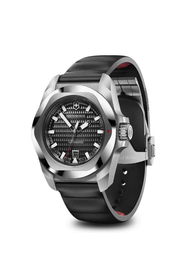 I.N.O.X.-41-mm-Black-Dial-Rubber-Analogue-Watch-for-Unisex---242039